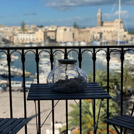 Le Dimore Di Don Corrado Hotel Trani Luaran gambar